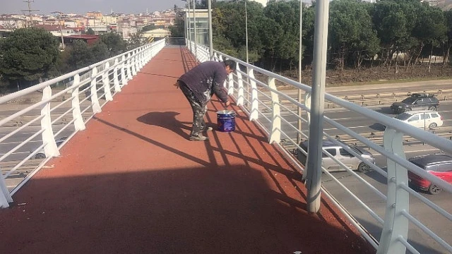 Gebze’deki üst geçidin bakımında sona gelindi