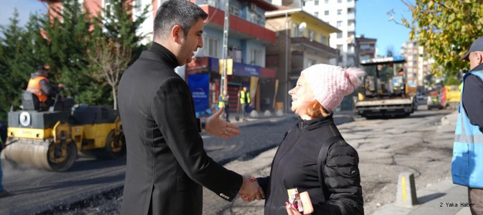 Fen İşleri Ekiplerinden Kartal’da Yoğun Mesai